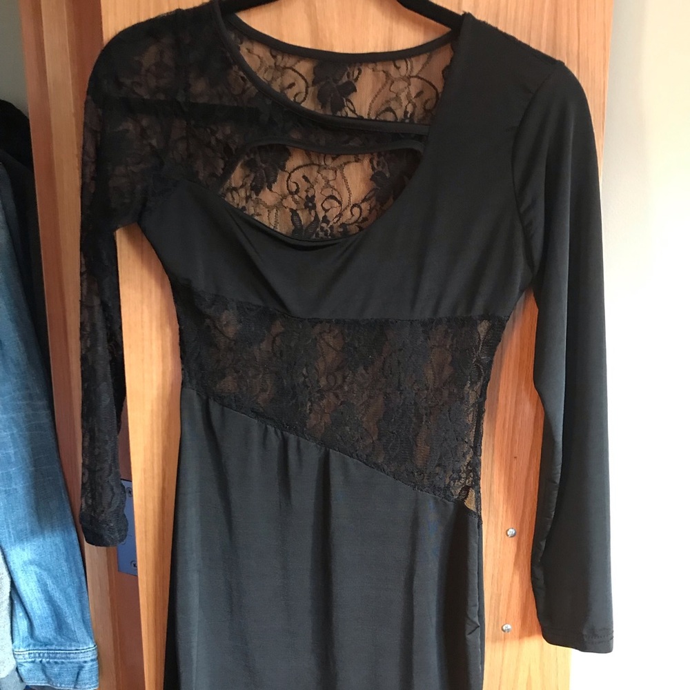 BRAND NEW black lace bodycon dress